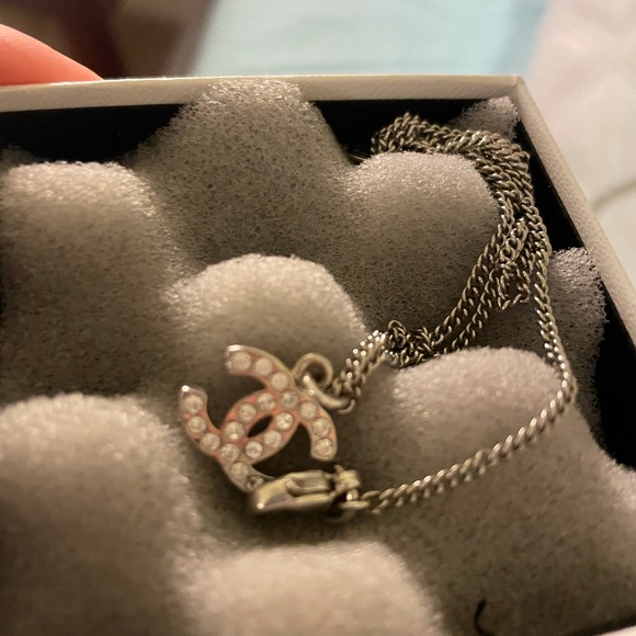 CHANEL Jewelry - Chanel vintage necklace